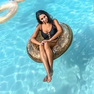 Meet your Posher, Misty